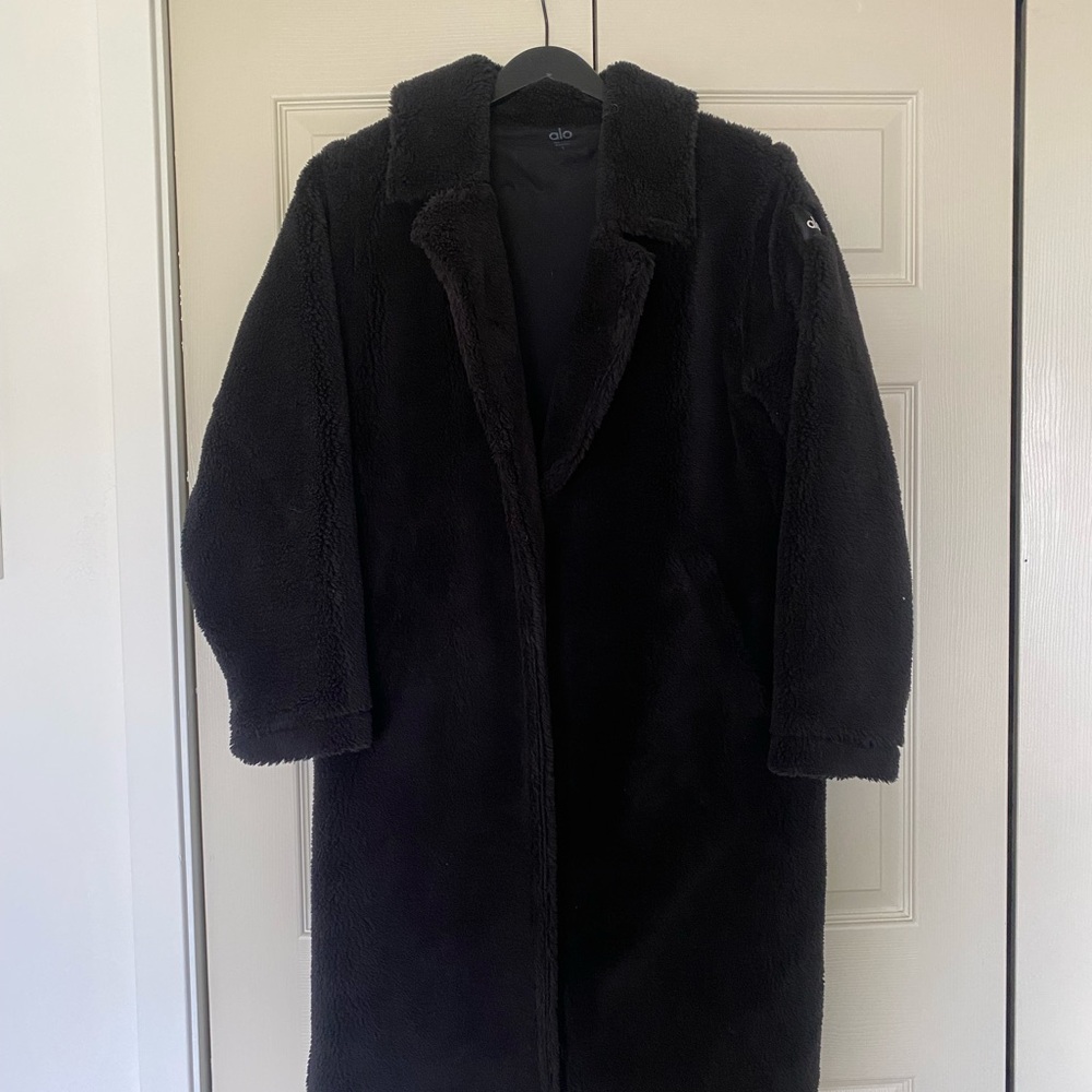 ALO Yoga Black Teddy Trench
